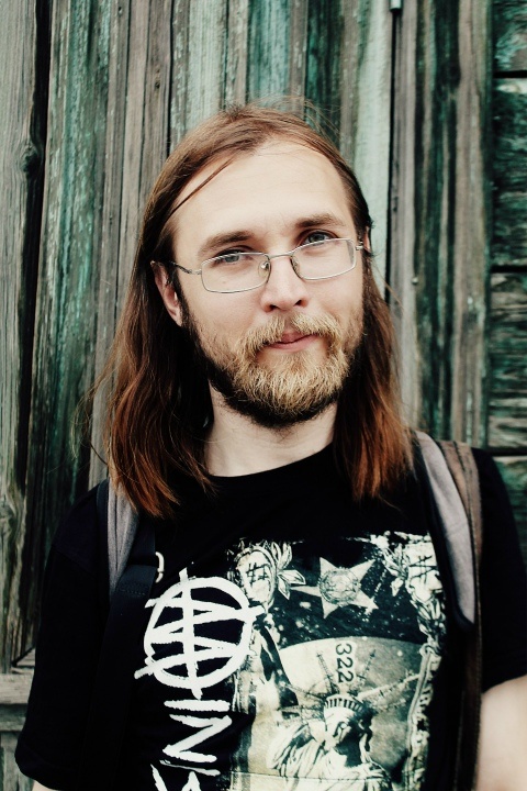 Игорь Федоровский – поэт, прозаик. Родился в Омске в 1988 году. Публиковался в многочисленных изданиях Омска, Москвы, Красноярска, Новосибирска, Уфы, Барнаула, Арсеньева, в их числе «Новый Мир», «Юность», «День и ночь», «Сибирские огни», «Алтай», «Бельские просторы», «Литературный Ульяновск», «Складчина», «Журнал Поэтов», «Новые имена» и др.
Автор стихотворных и прозаических книг, вышедших в Омске: «Восьмая нота» (2007), памятный подарок премии Достоевского (2007 год), «Научите меня плакать» (2009), главная  премия Достоевского, «Оттачивать снег» (2010),«3D» (2013). «Ключи от пропасти» (1-е издание 2014, 2-е издание 2015), «Конечный» (2015), «Все мы ходим под буквой» (2025). В 2013 году вышла книга прозы «Опрокинутое время» в Торонто.
С 2010 по 2014 год являлся членом редколлегии альманаха «Вольный лист», с 2007 года член редколлегии университетского журнала «Пилигрим», с 2018 года член редколлегии журнала «Менестрель». Один из инициаторов проведения 21 марта в международный день Поэзии ежегодных литературных чтений на аллее Литераторов в Омске (проводятся с 2010 года).
Лауреат областной литературной премии имен Ф.М.Достоевского (2009 г). Лонг-лист драматургической номинации «Волошинский сентябрь» (2019).). Шорт-лист премии им. И.Ф.Анненского (2019). 
