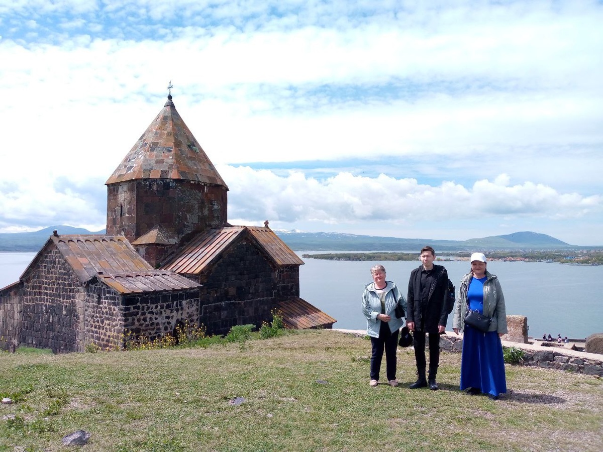 Храм Севанованк, на озере Севан. Сколько интересных легенд. Какая кухня!!! Севанская форель - сама есть легенда. 