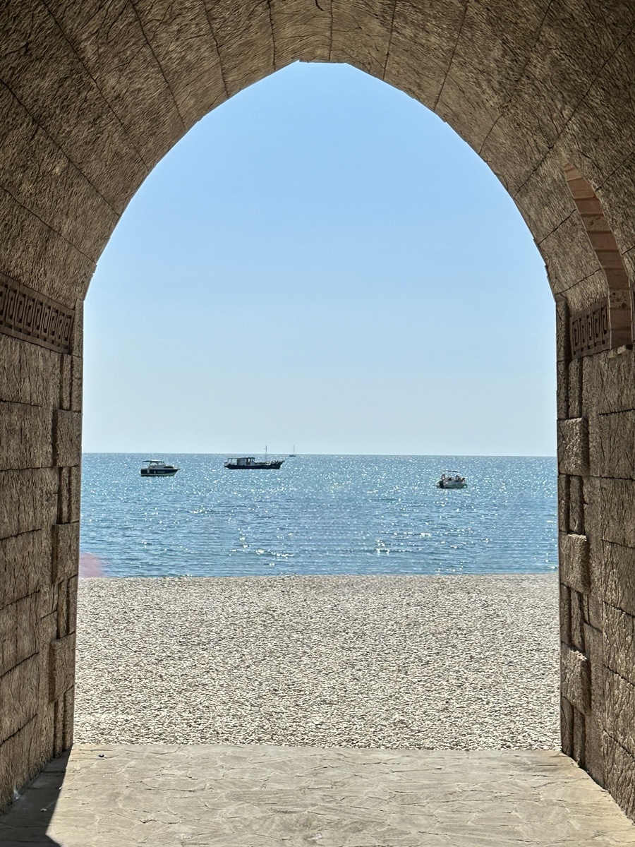 Вид с набережной Терешковой. Фото автора