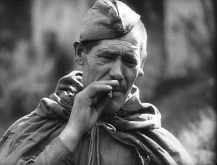 Как советский солдат в одиночку взял высоту уничтожив десятки фашистов