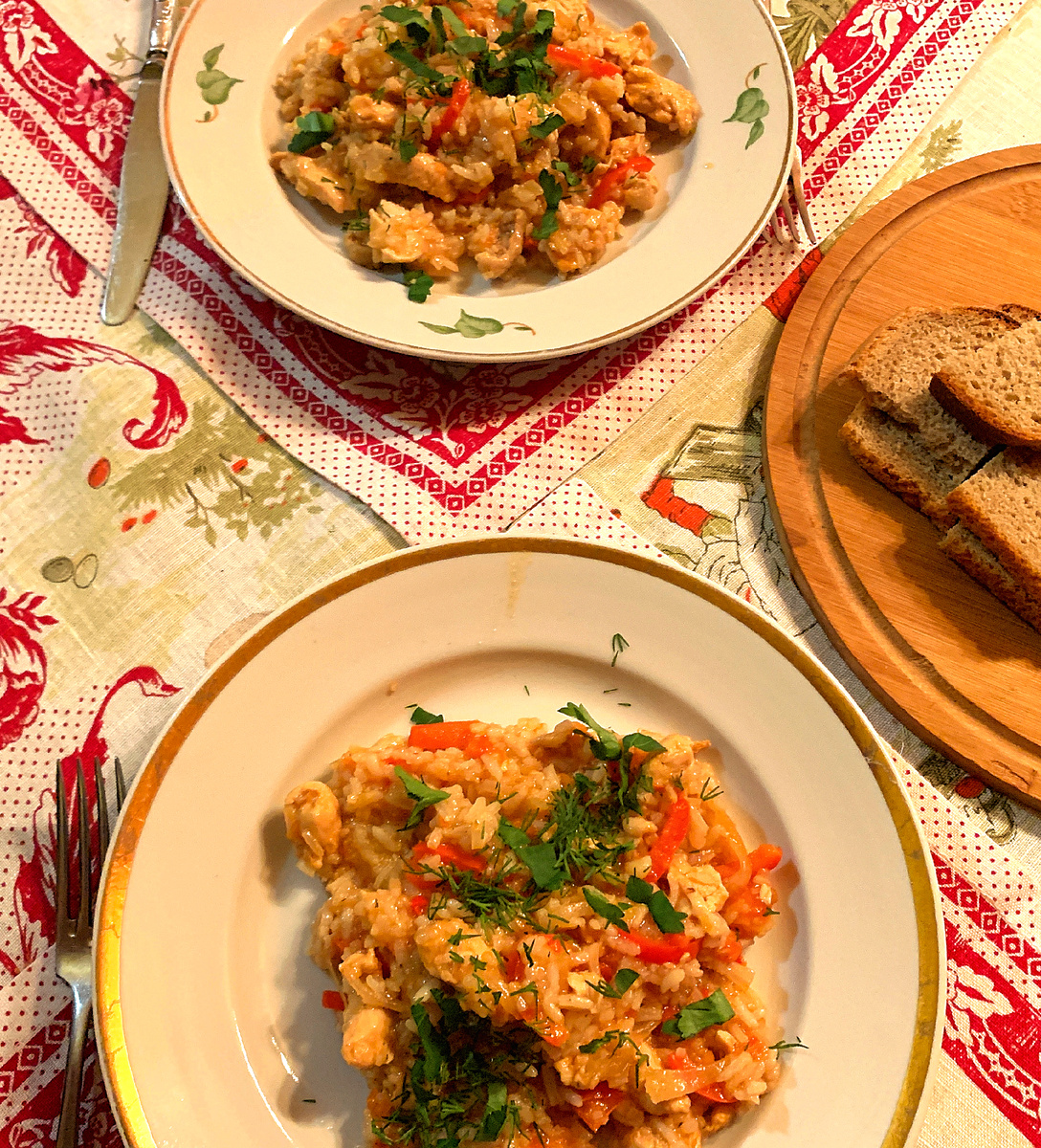 Курица с рисом и овощами в ВОКе