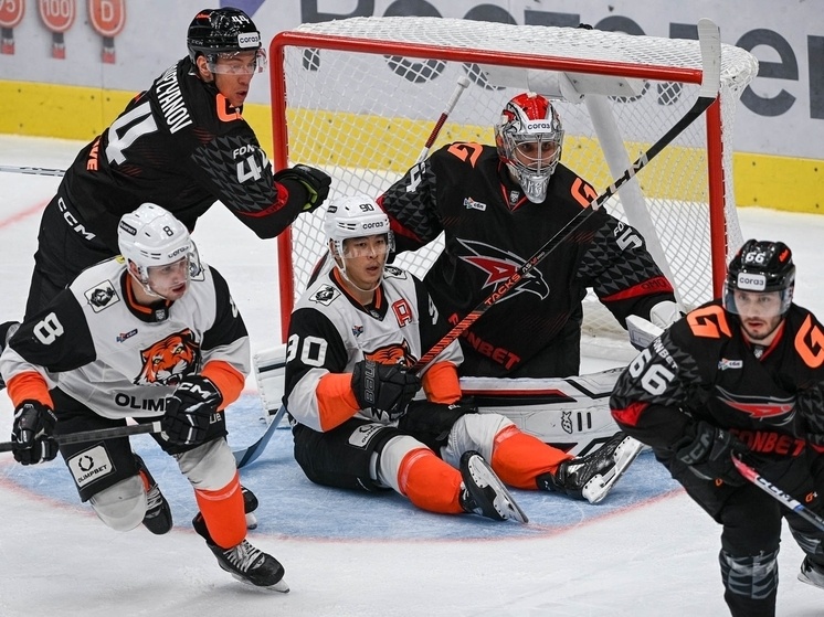     Наигрались: в Омске хабаровский «Амур» уступил «Авангарду». Фото: ХК "Авангард"