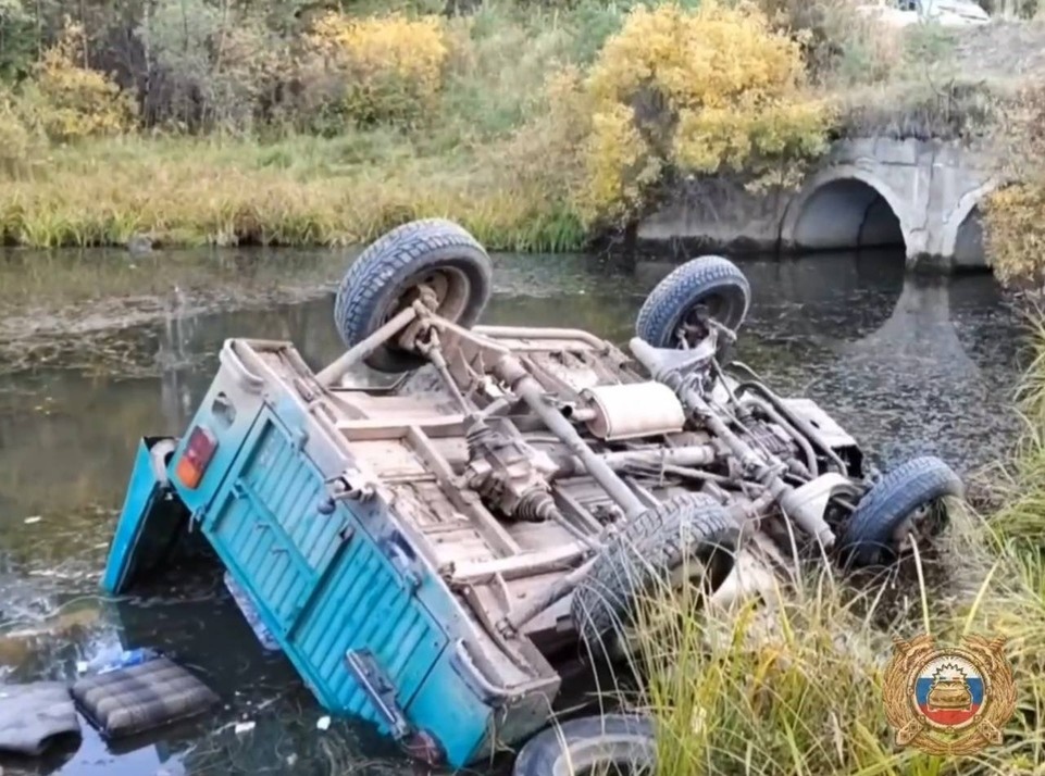    Двое пассажиров не получили травм. УГИБДД ГУ МВД России по Иркутской области