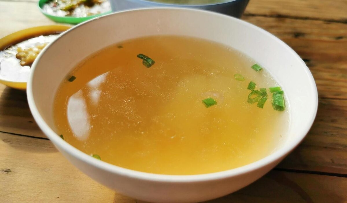     Для красоты, здоровья и долгих лет: как обычный костный бульон стал суперфудом