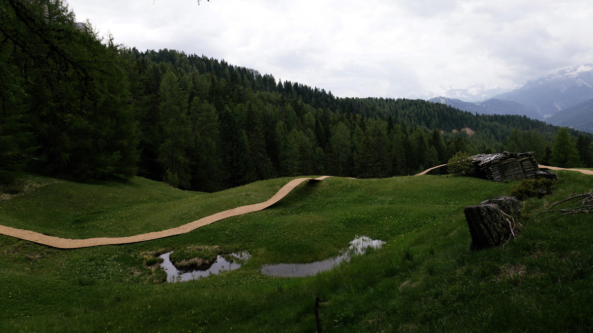 Architecture: ELSE | Project: Trace of Land | Geo: Dolomites, IT