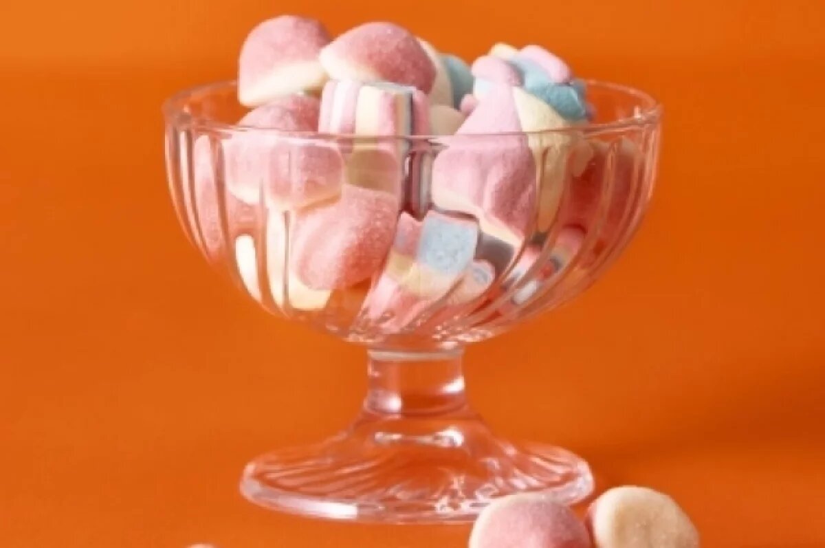    Сладости из Омска представили на выставке в Китае