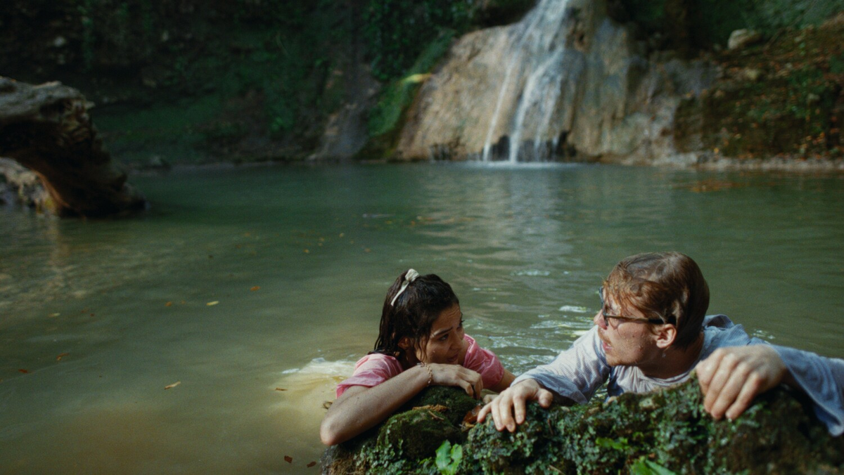 🎬 «Три свадьбы и один побег»: абхазское лето и три сестры наперекор устоям