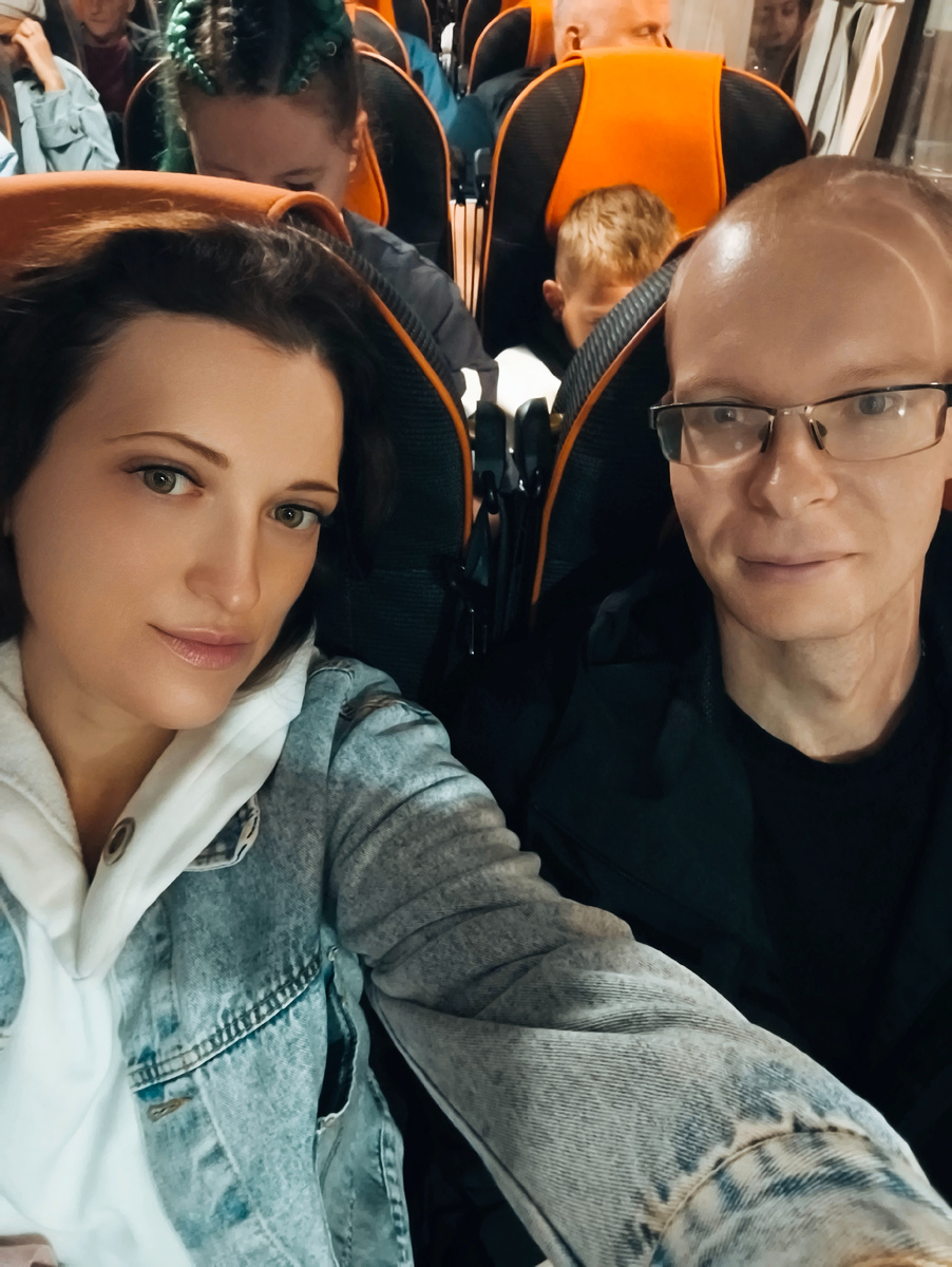 Выбрали автобус. Ехали 17 часов🙃