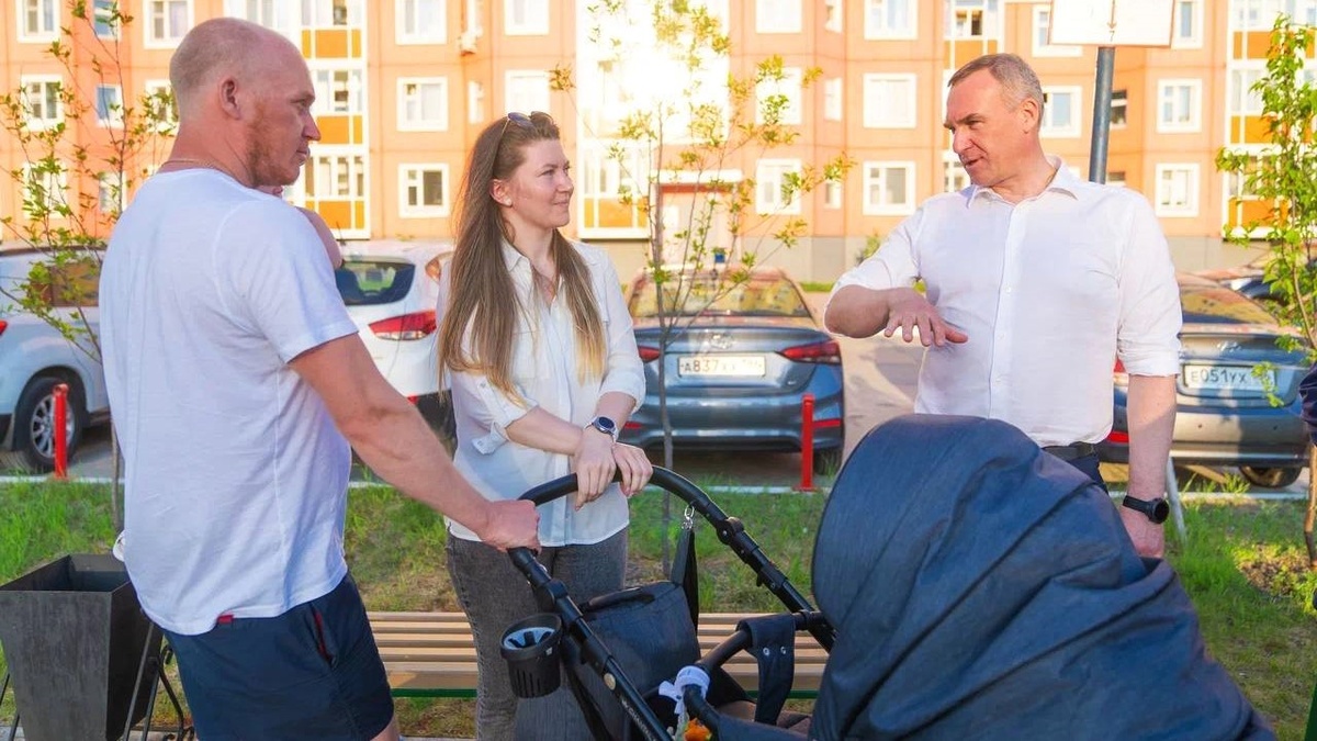    Руслан Кухарук рассказал о поддержке молодых семей в Югре