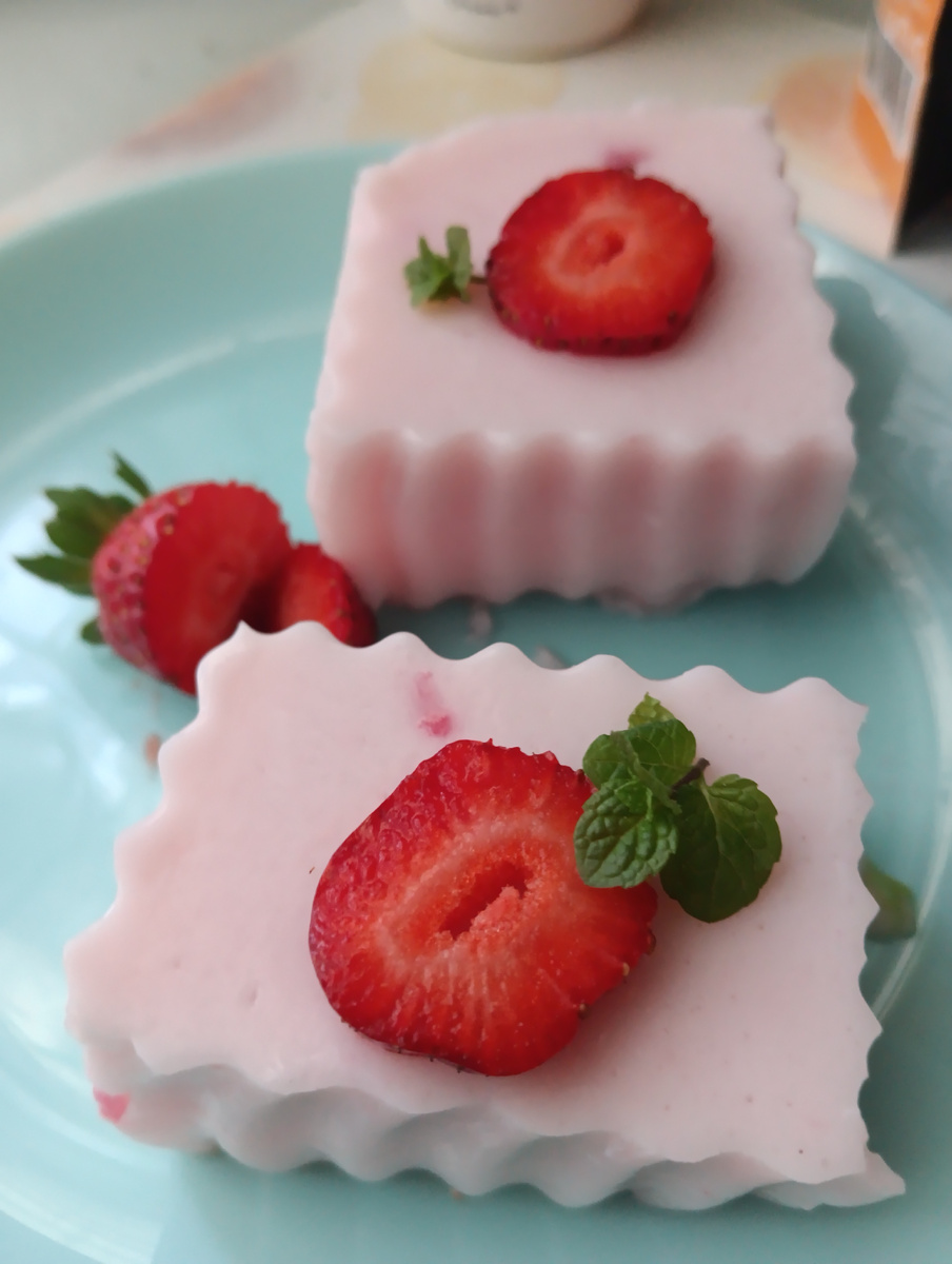 Клубника наша! :) 