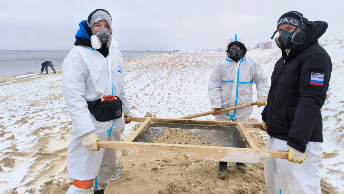 Елена Юхарина из Калининграда, Михаил Осипов из Нижнего Новгорода, Эриф Парвиз-Шад из Санкт-Петербурга. Фото: Алексей Серебренников