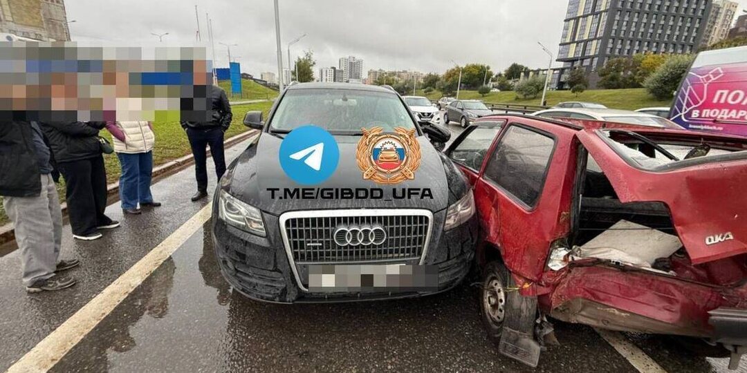 Четыре автомобиля сошлись в ДТП в Уфе