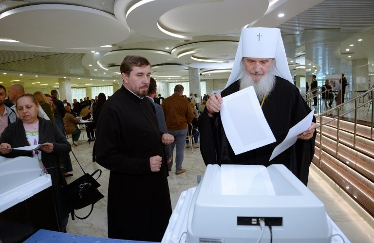    Митрополит Пётр проголосовал на досрочных выборах губернатора Оренбуржья Оренбуржье
