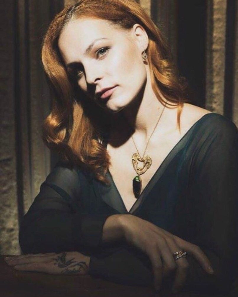 Мэрилин Керро - эстонская ведьма, участница "Битвы Экстрасенсов" 