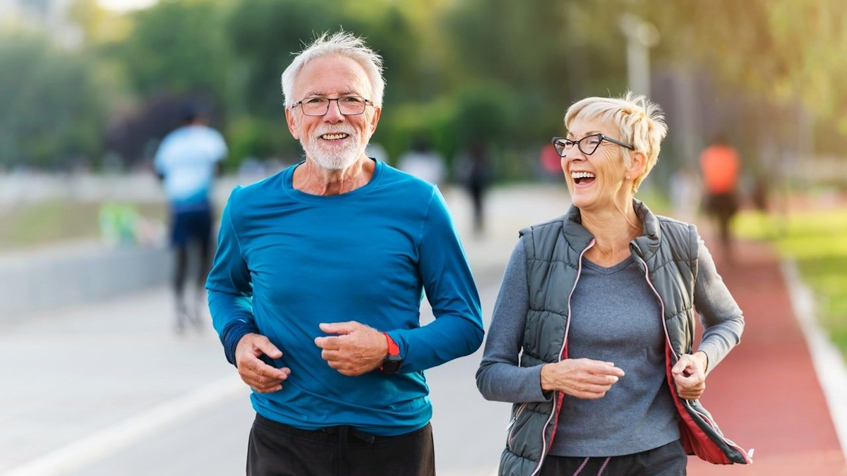 Логика проста: меньше стресса из-за денег — больше сил на здоровье