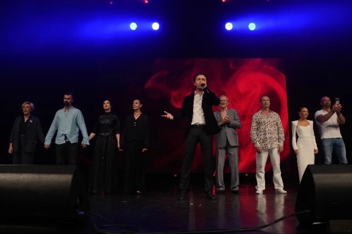    «Амурская осень» собрала звёзд театра и кино в Комсомольске-на-Амуре