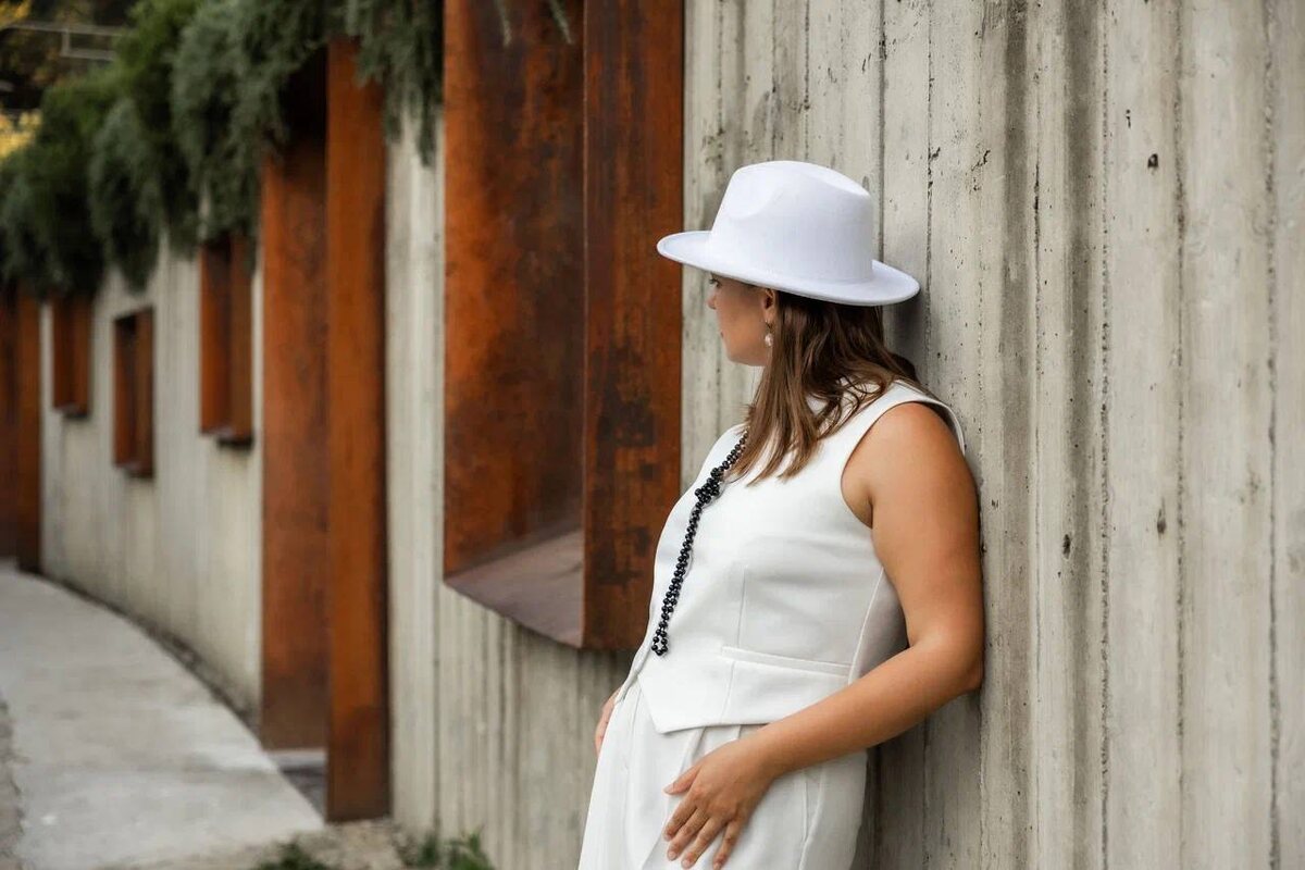 Автор статьи психолог, родолог, писатель, соавтор книги «Самодостаточная Я. Истории женщин, которые смогли», жена, мама двух подростков, мачеха.