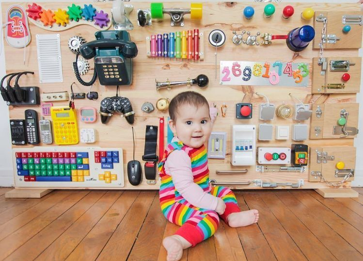 Бизиборд для детей 2-7 лет — как сделать или выбрать?