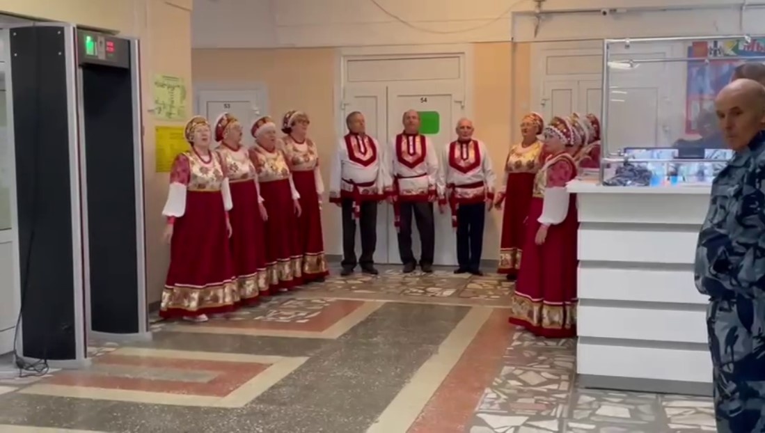 Кадр видео облизбиркома.