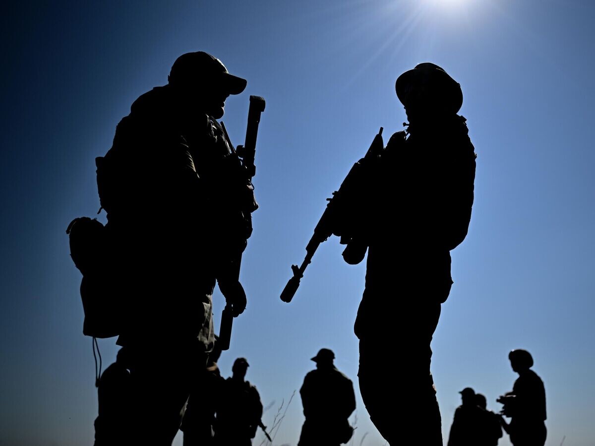    Российские военнослужащие© РИА Новости / Сергей Бобылев