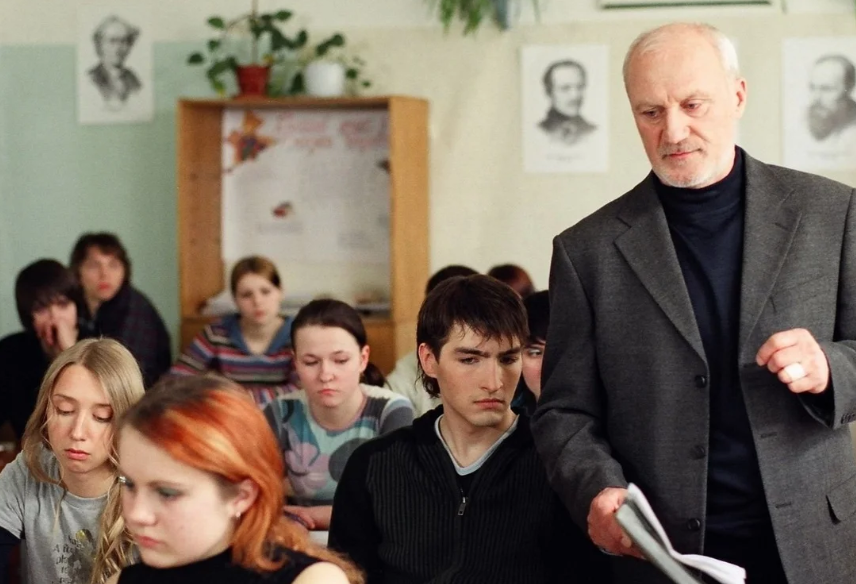 Фрагмент из сериала "Учитель в законе"