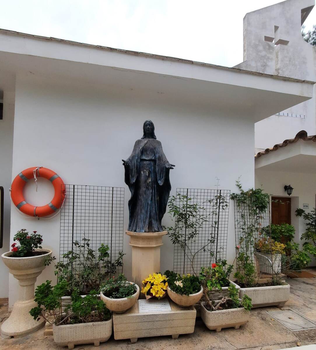 Статуя Девы Марии в Санта-Понсе