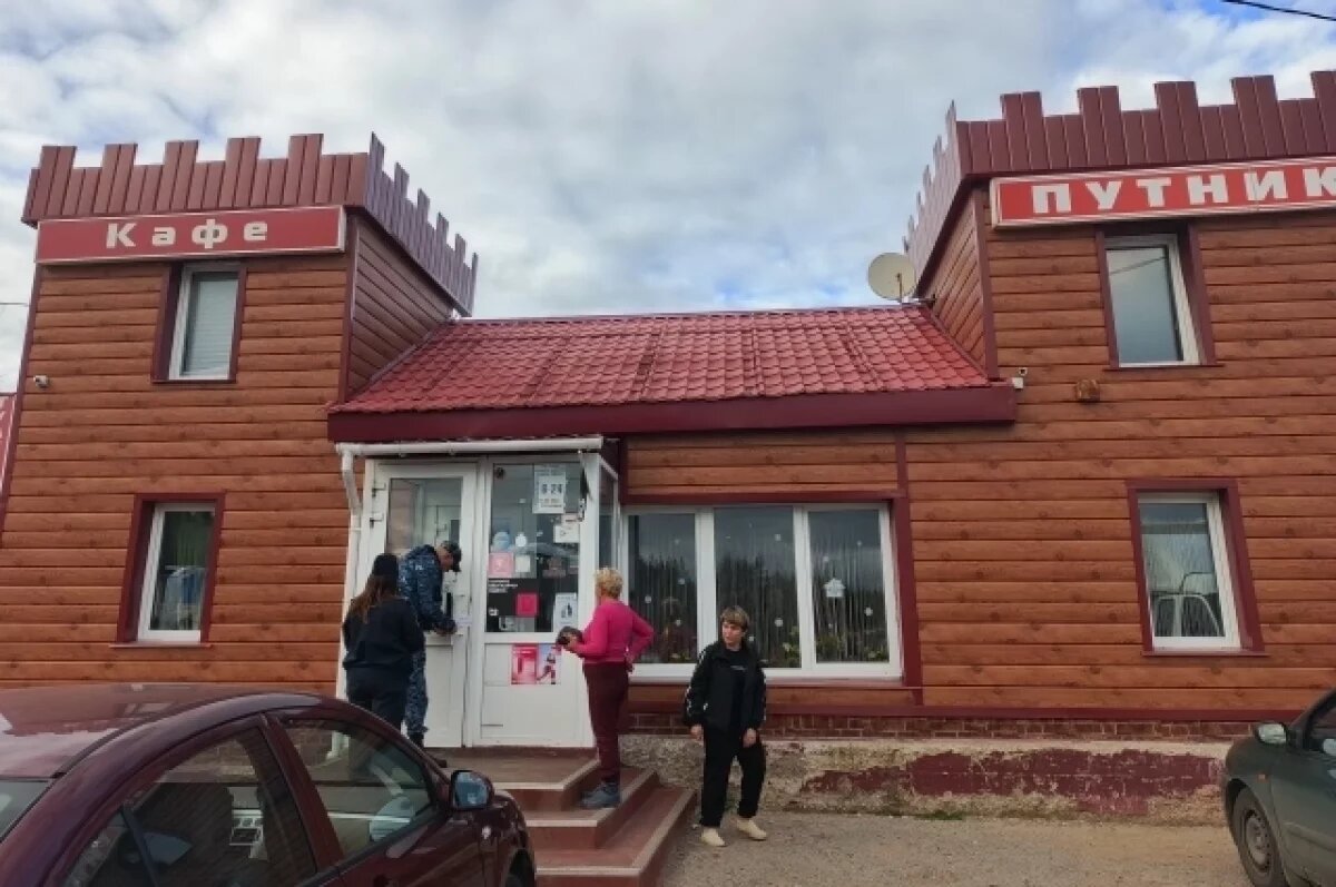   В Прикамье опечатали кафе из-за некачественной воды из скважины на складе