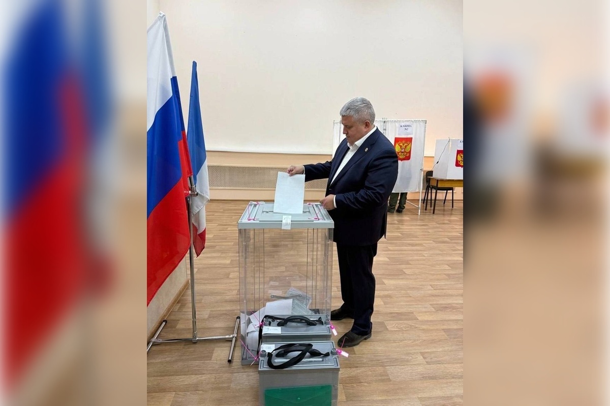    Фото: Врио Губернатора Новгородской области Александр Дронов, источник: t.me/dronovnov