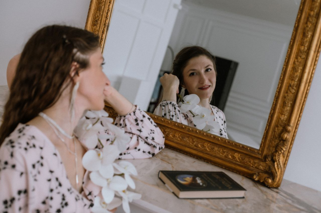     Писать о жизни, а не о драконах. Интервью с автором романа «Дитя леса» Марией Аксёновой Екатерина Кудрина