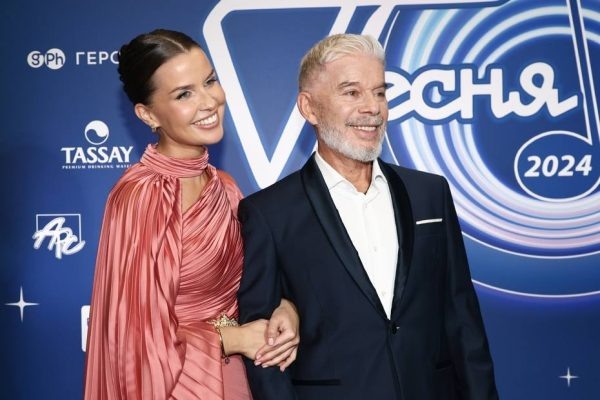    Татьяна Куртукова и Олег Газманов. Фото: ТВЦ