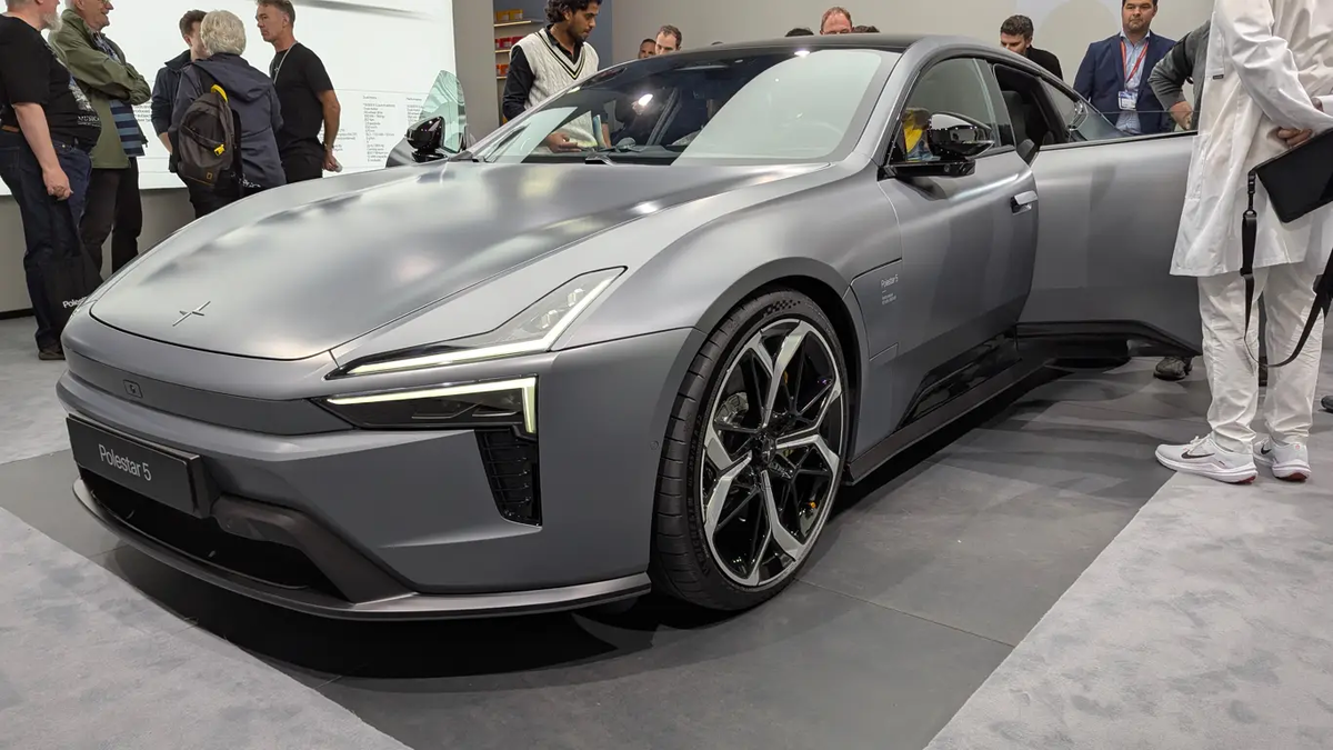 Polestar 5 на IAA Mobility 2025 (Мюнхенский автосалон)