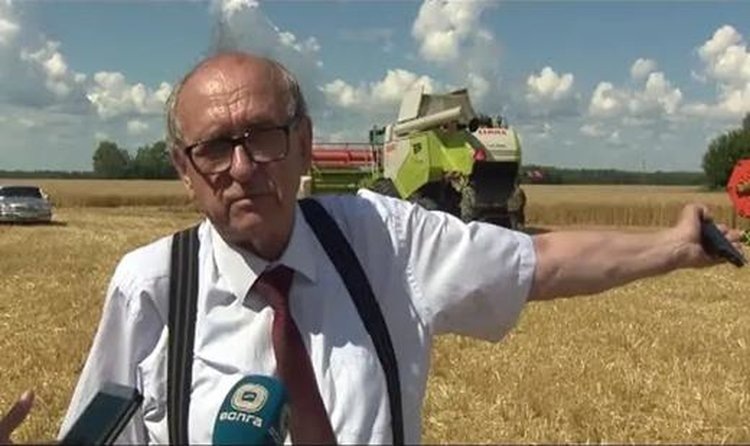 Евгений Кочетов – председатель колхоза имени Куйбышева📷    Как живёт колхоз XXI века
