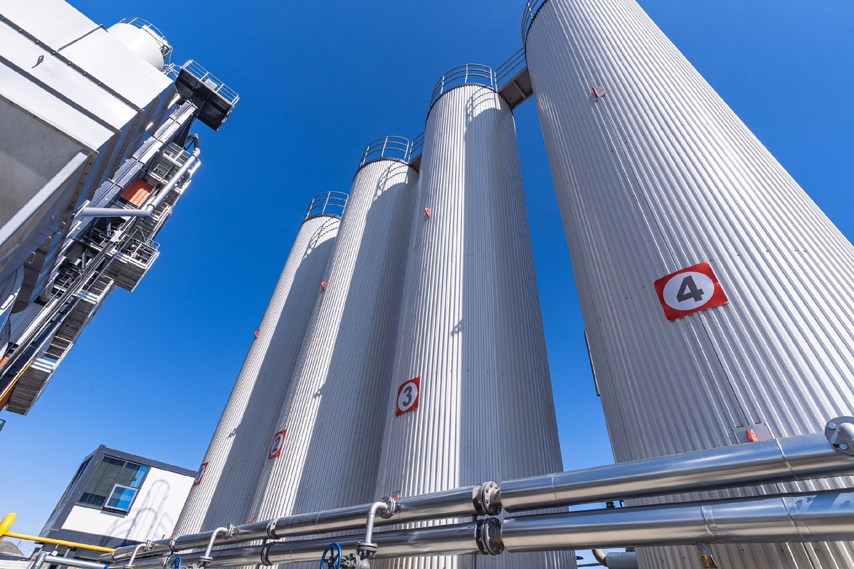 Хранение битума: как выстроить эффективную систему на производственной площадке