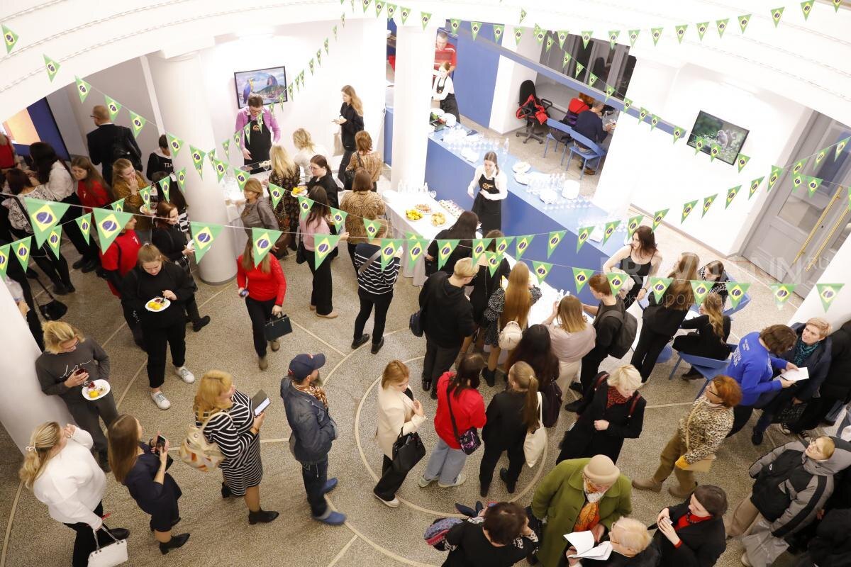    Нижегородцев ждут яркие выставки и концерты