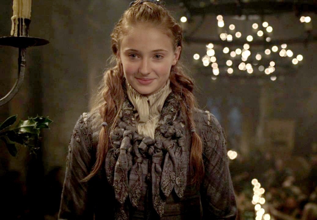 Санса в детстве, такого безмятежного взгляда у нее больше никогда не было