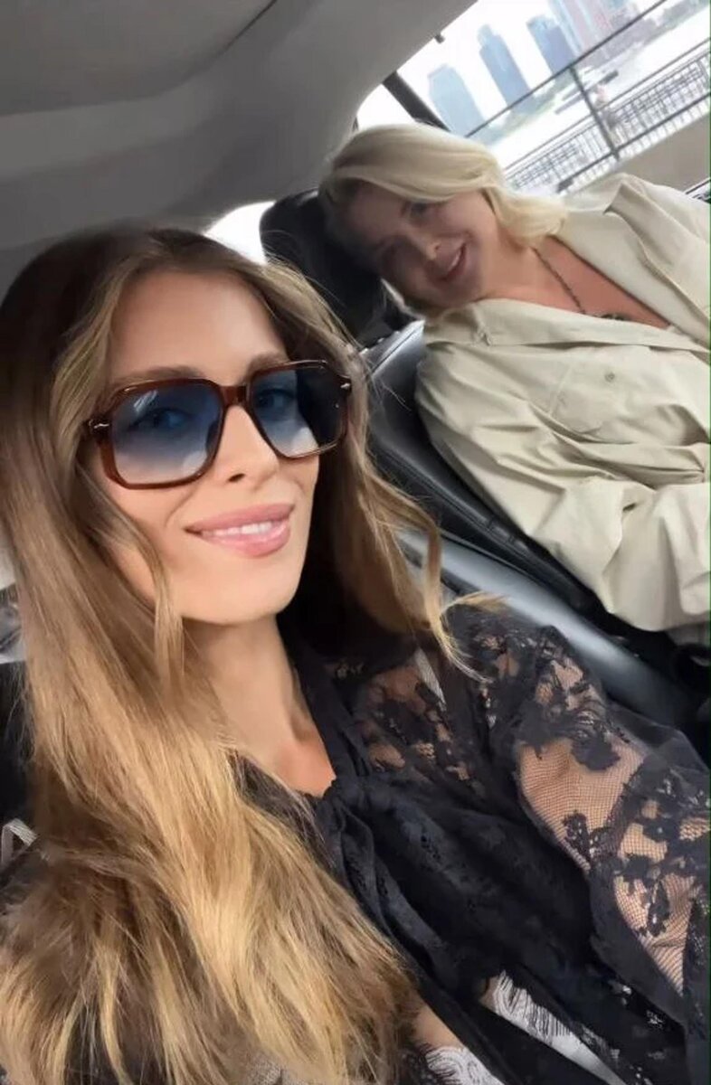    София Евдокименко с мамой. Фото: соцсети