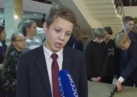    Ложь и провокация. В Сети распространяется видео с российским школьником, который готов "убивать украинцев"