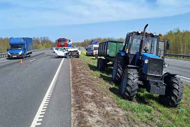 На месте апрельского ДТП под Кобрином