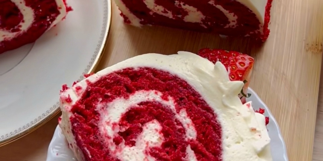 Краснеем вместе с десертом: рецепт рулета «Красный бархат» — десерт, который заставляет краснеть от похвалы