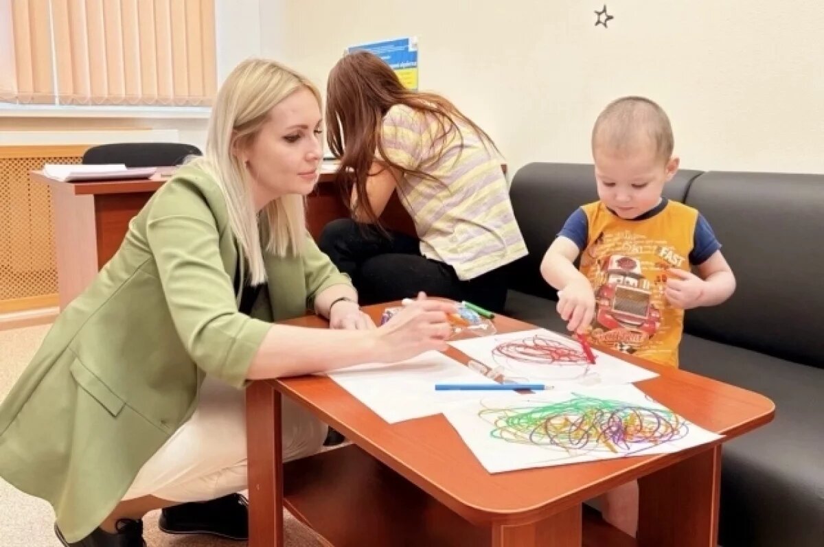    В Новом Уренгое создадут новые кризисные службы для женщин