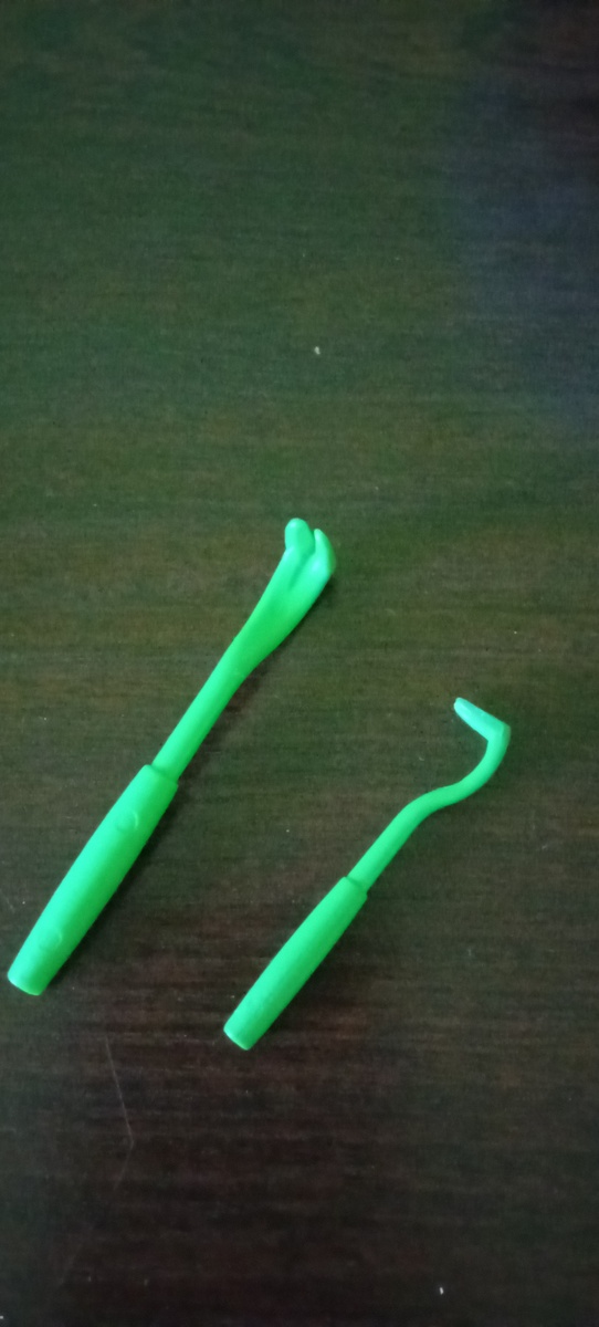 На фото два моих клещидёра.