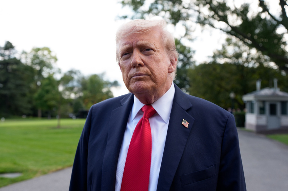    Aaron Schwartz — Pool via CNP/Global Look Press