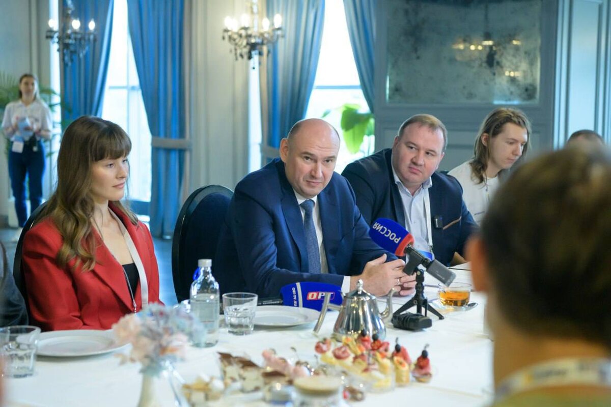     Евгений Солнцев принял участие в IT Fest Oren – 2025 Оренбуржье
📷    Евгений Солнцев принял участие в IT Fest Oren – 2025 Оренбуржье
📷    Евгений Солнцев принял участие в IT Fest Oren – 2025 Оренбуржье
📷    Евгений Солнцев принял участие в IT Fest Oren – 2025 Оренбуржье
