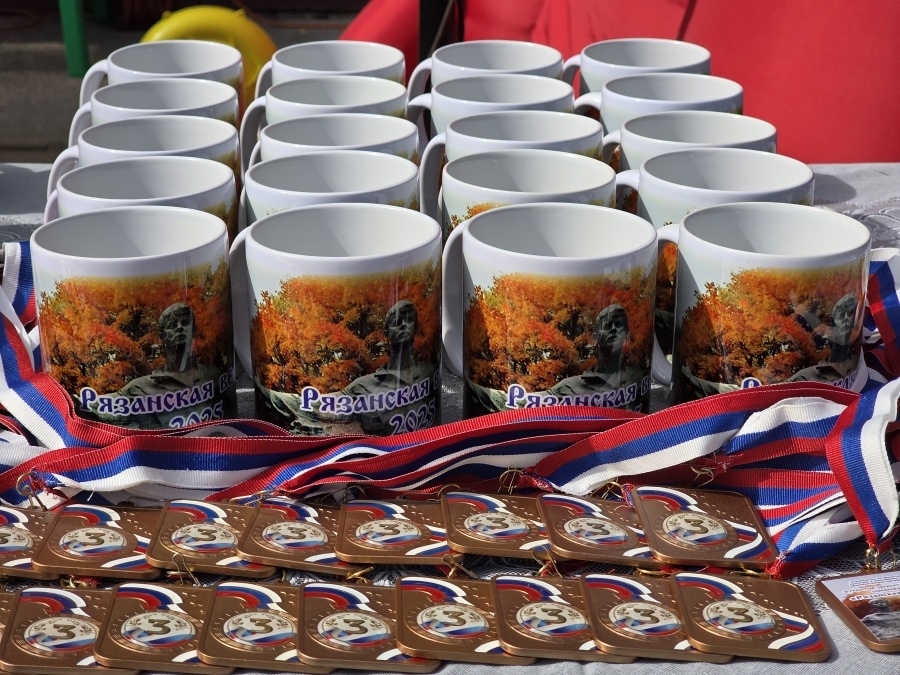 Награды победителям забега