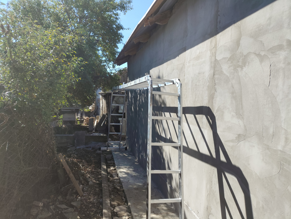 Вот такие леса получились... Высоковато и страшновато...