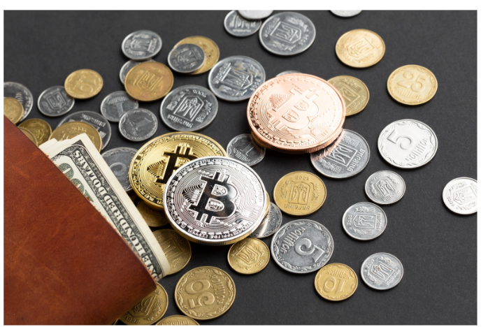 Обменять крипту на наличные в москве
