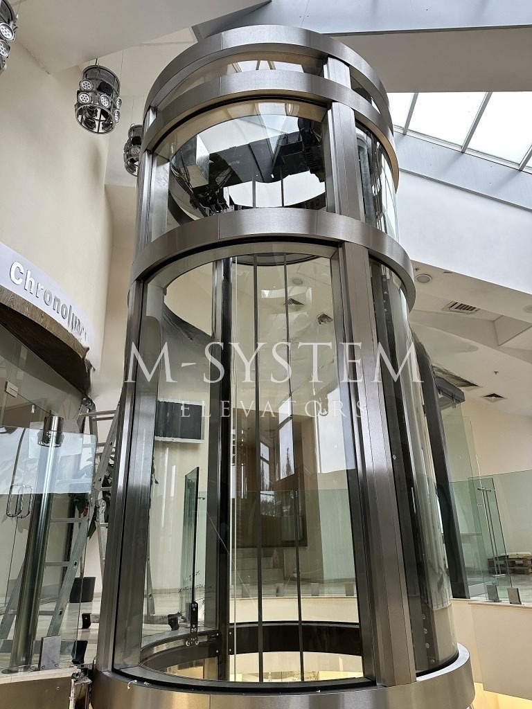 Панорамный лифт для ТЦ компания «М-Систем»