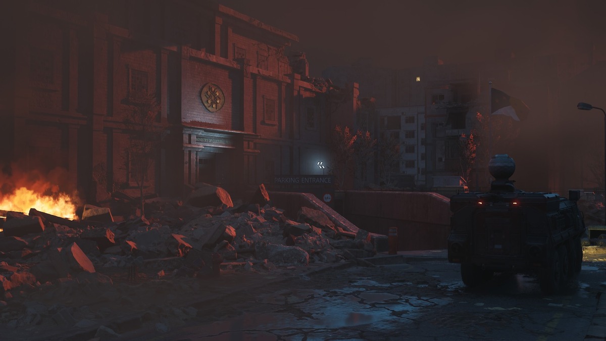 С каждым шагом мир становится мрачнее и тревожнее.