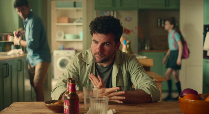 Кадр из сериала «Кто такая Эрин Картер?» (2023)