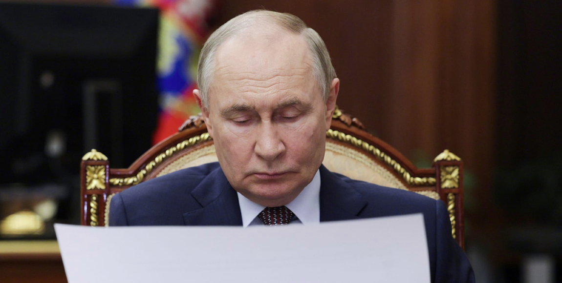 Президент России Владимир Путин © AP/Vyacheslav Prokofyev